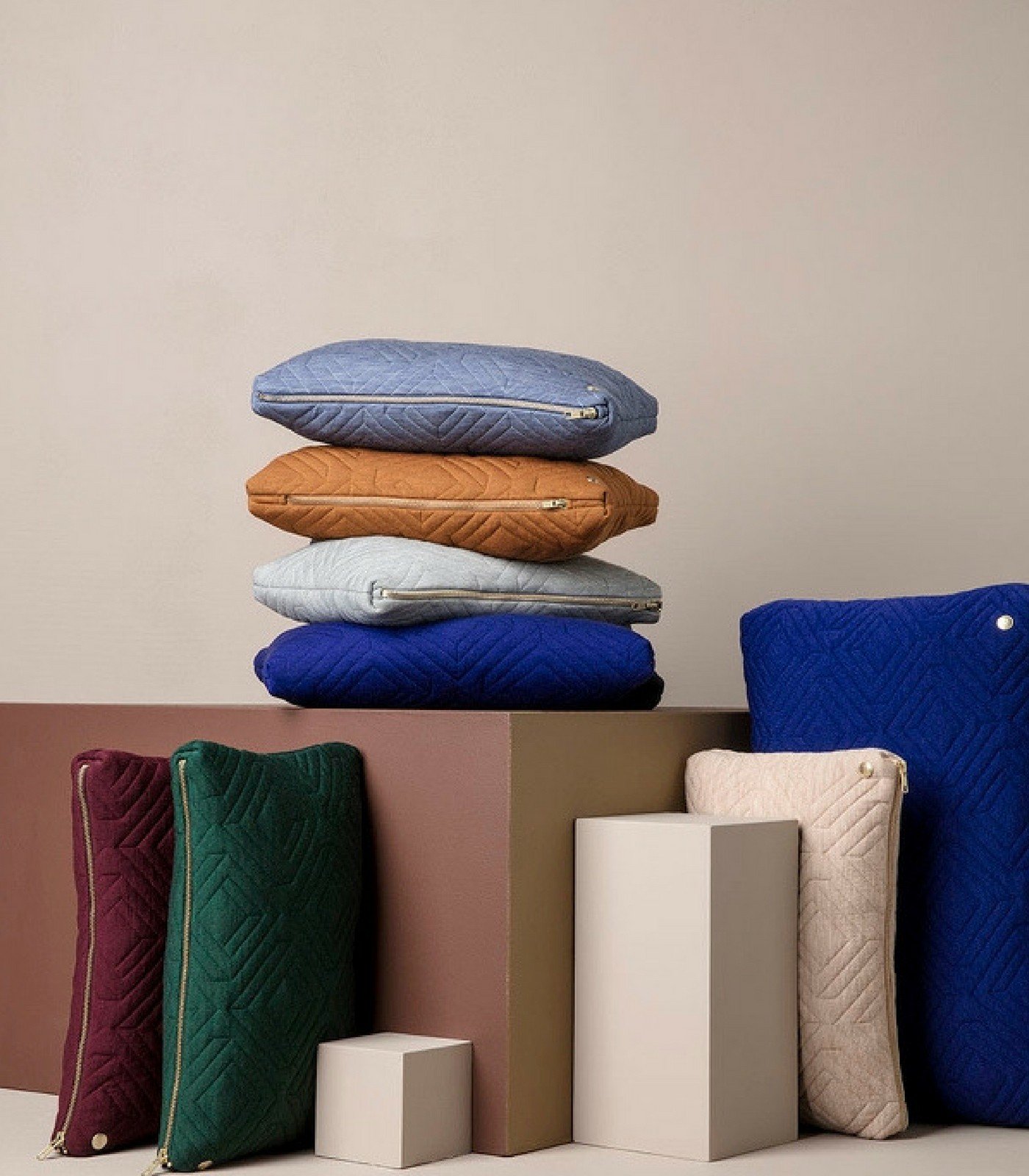 coussin quilt 45 x 45 cm - bleu clair 2 coussin quilt 45 x 45 cm - bleu clair – image 2