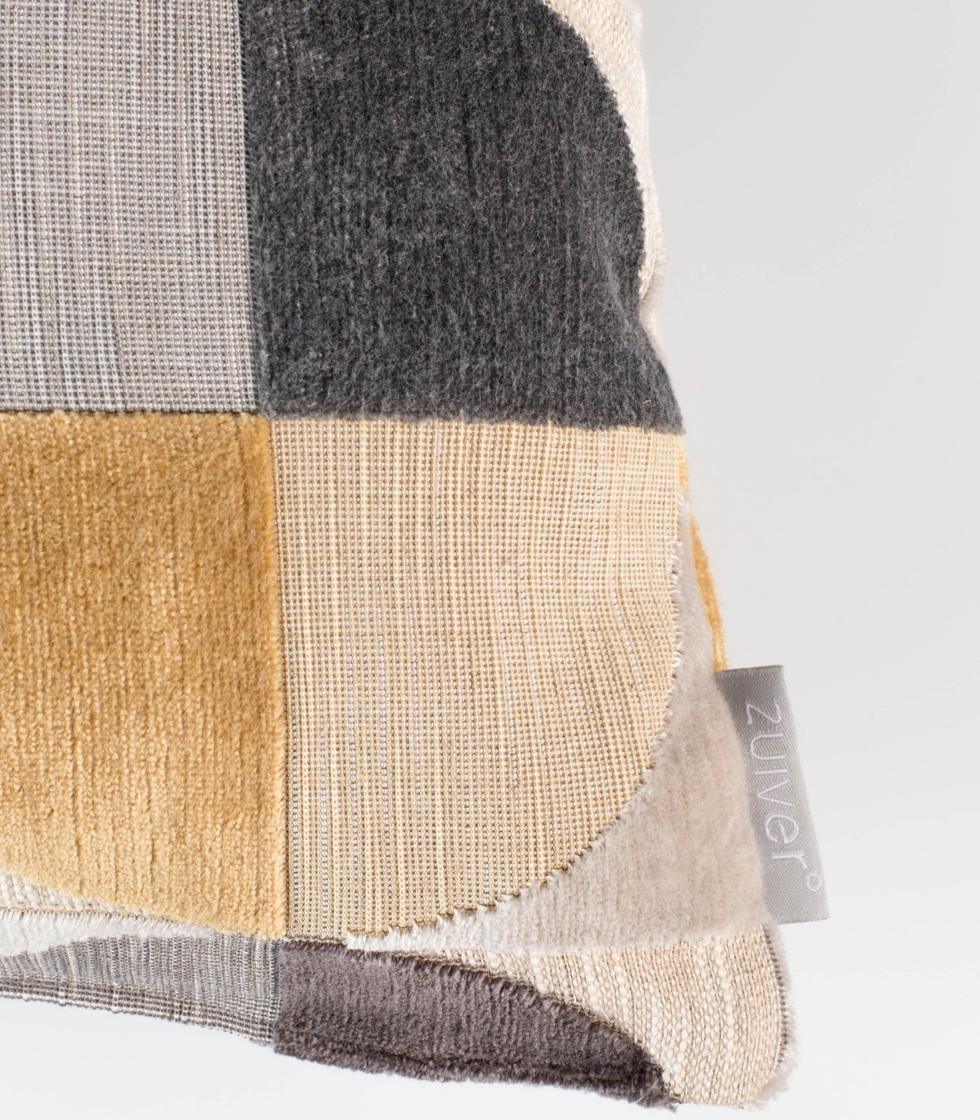 coussin club 45 x 45 cm - yellow 6 coussin club 45 x 45 cm - yellow – image 6