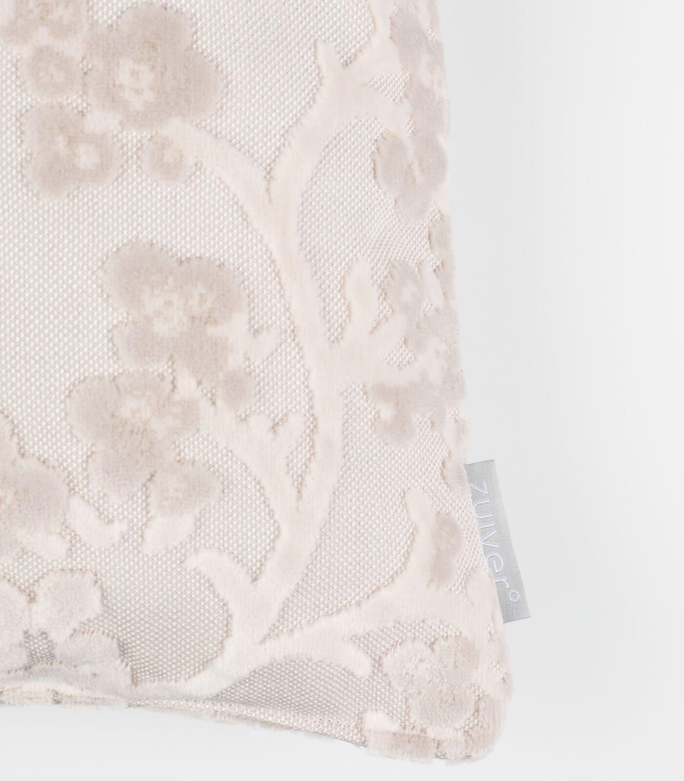 coussin april nude – 45 x 45 cm 5 coussin april nude – 45 x 45 cm – image 5