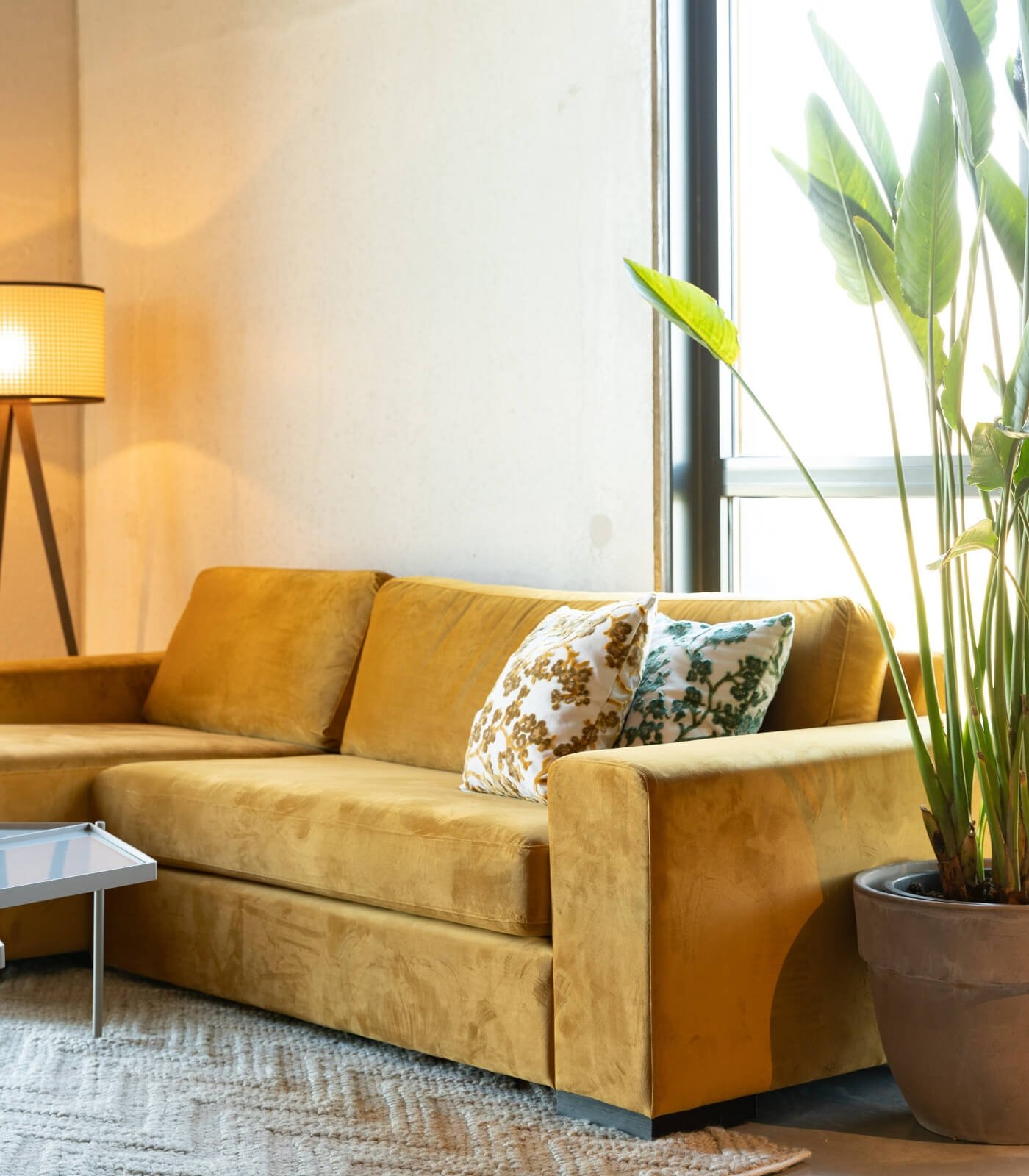 coussin april green – 45 x 45 cm 3 coussin april green – 45 x 45 cm – image 3