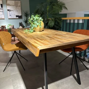 Table à manger Suri - L 220 cm