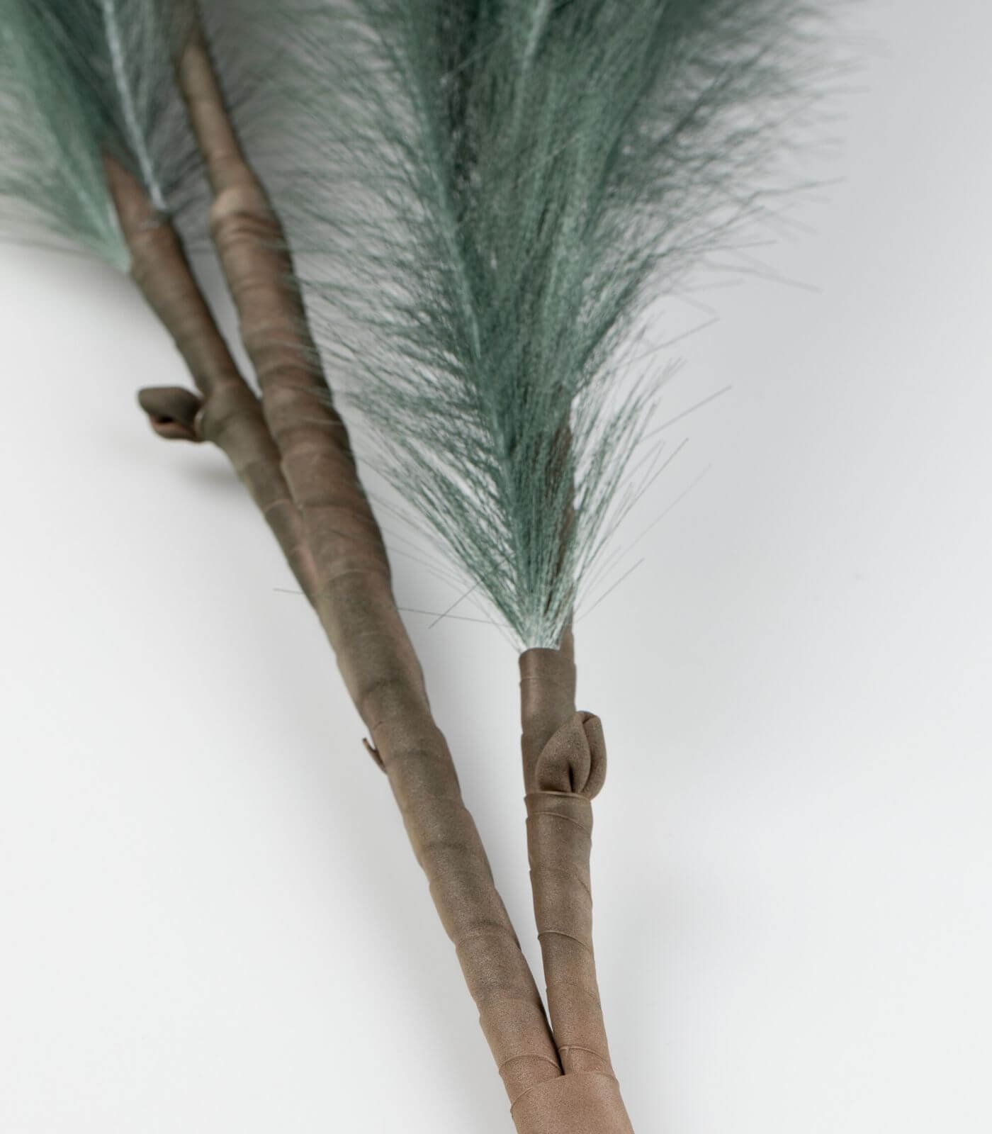 plumes i will never fade flower - vert - l 3 plumes i will never fade flower - vert - l – image 3