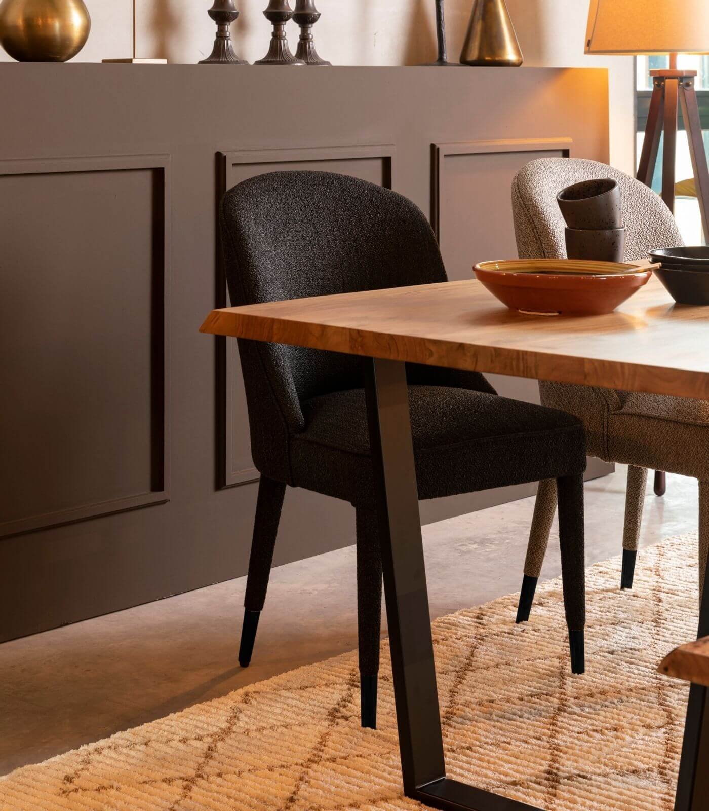 table à manger aka - l 220 cm 5 table à manger aka - l 220 cm – image 5