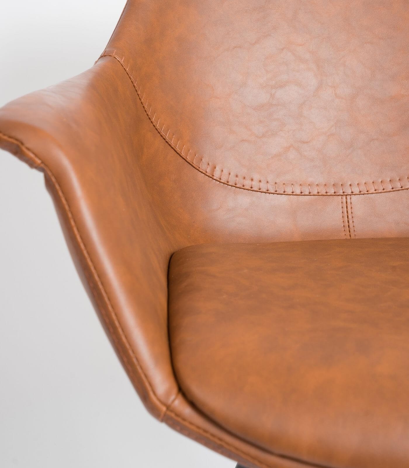 chaise/fauteuil linda - cuir cognac 4 chaise/fauteuil linda - cuir cognac – image 4