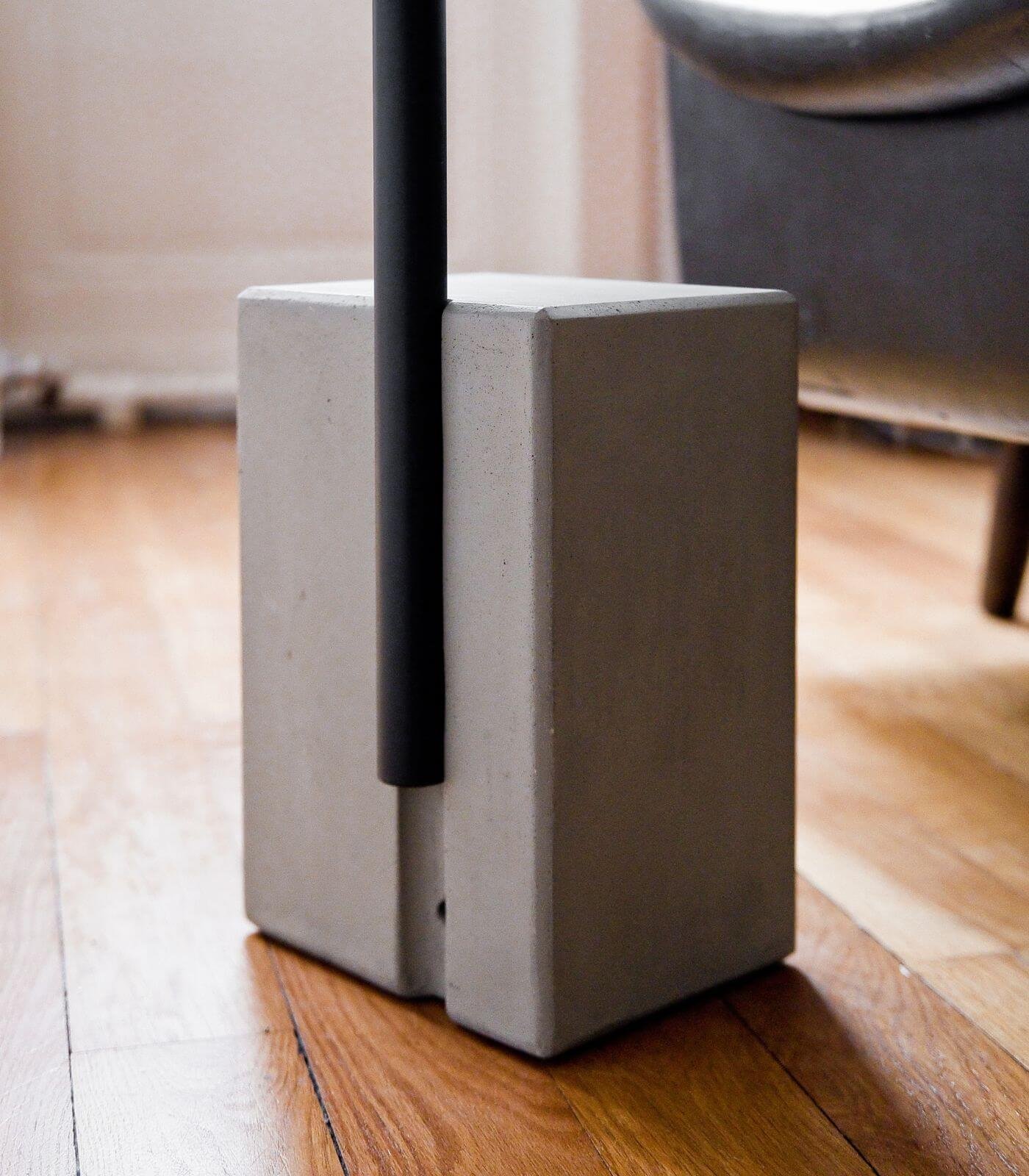 table d'appoint twist - lyon béton 16 table d'appoint twist - lyon béton – image 16