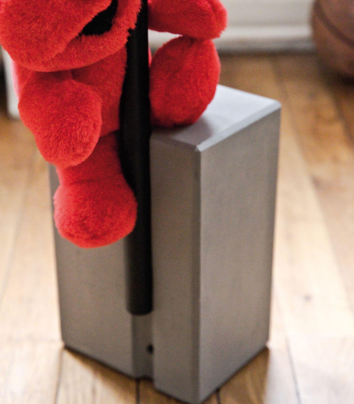 table d'appoint twist - lyon béton 17 table d'appoint twist - lyon béton – image 17