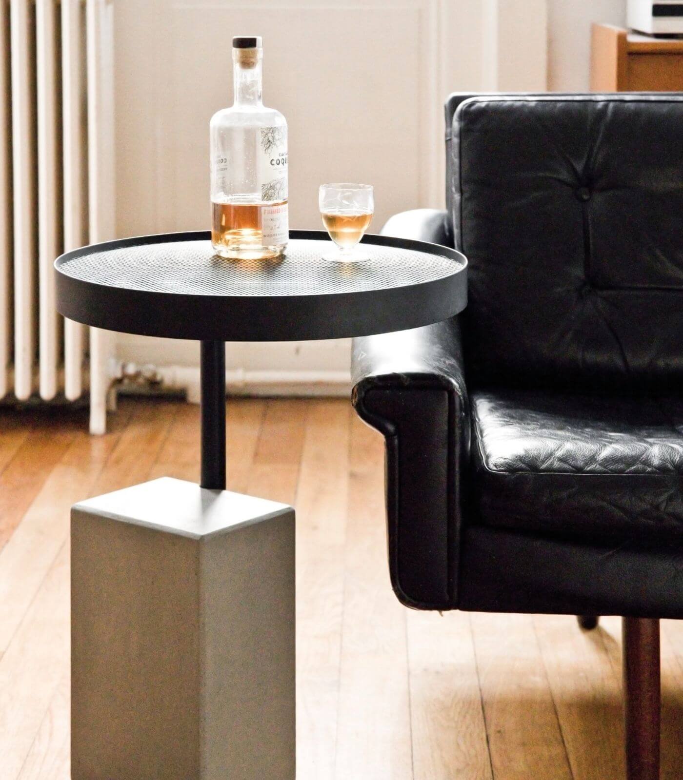 table d'appoint twist - lyon béton 18 table d'appoint twist - lyon béton – image 18