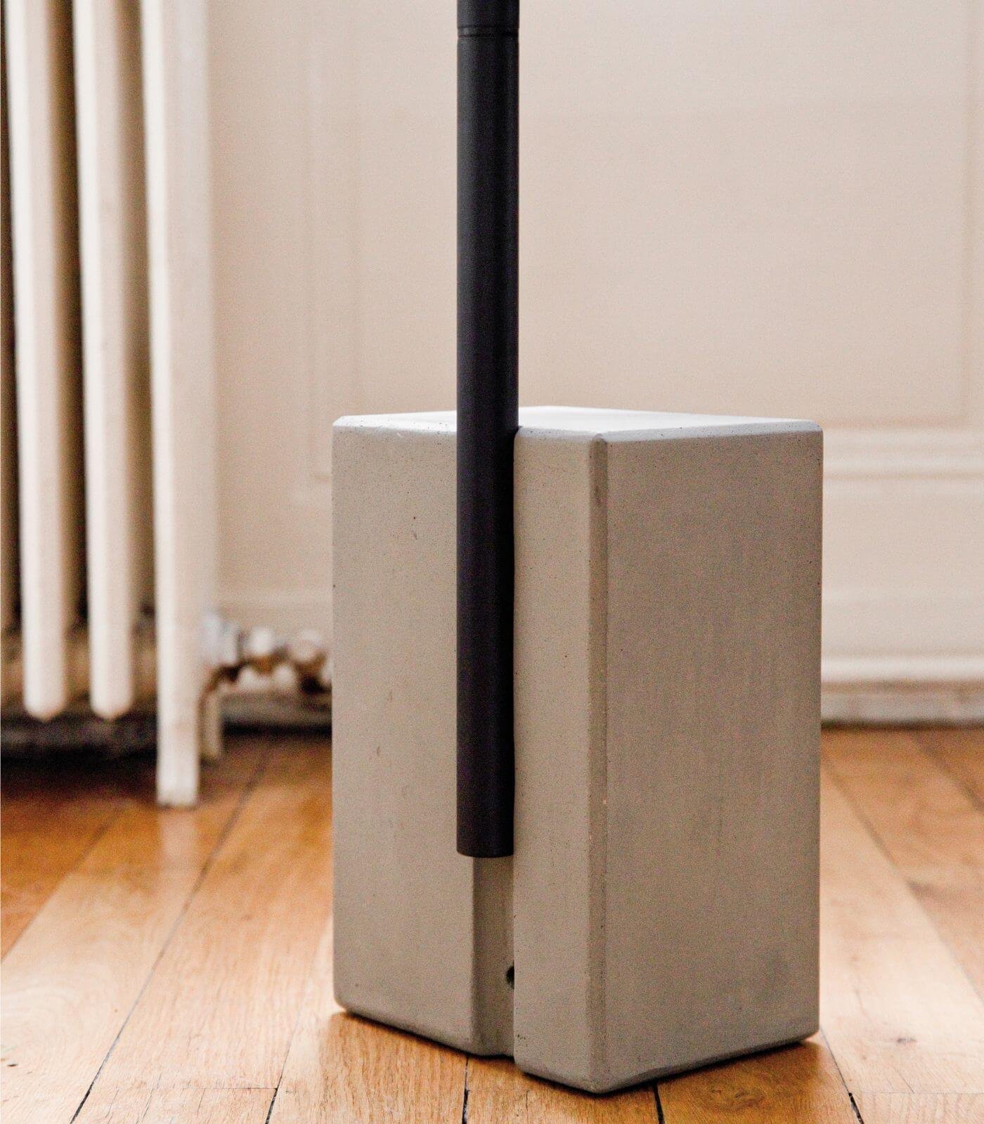 table d'appoint twist - lyon béton 19 table d'appoint twist - lyon béton – image 19