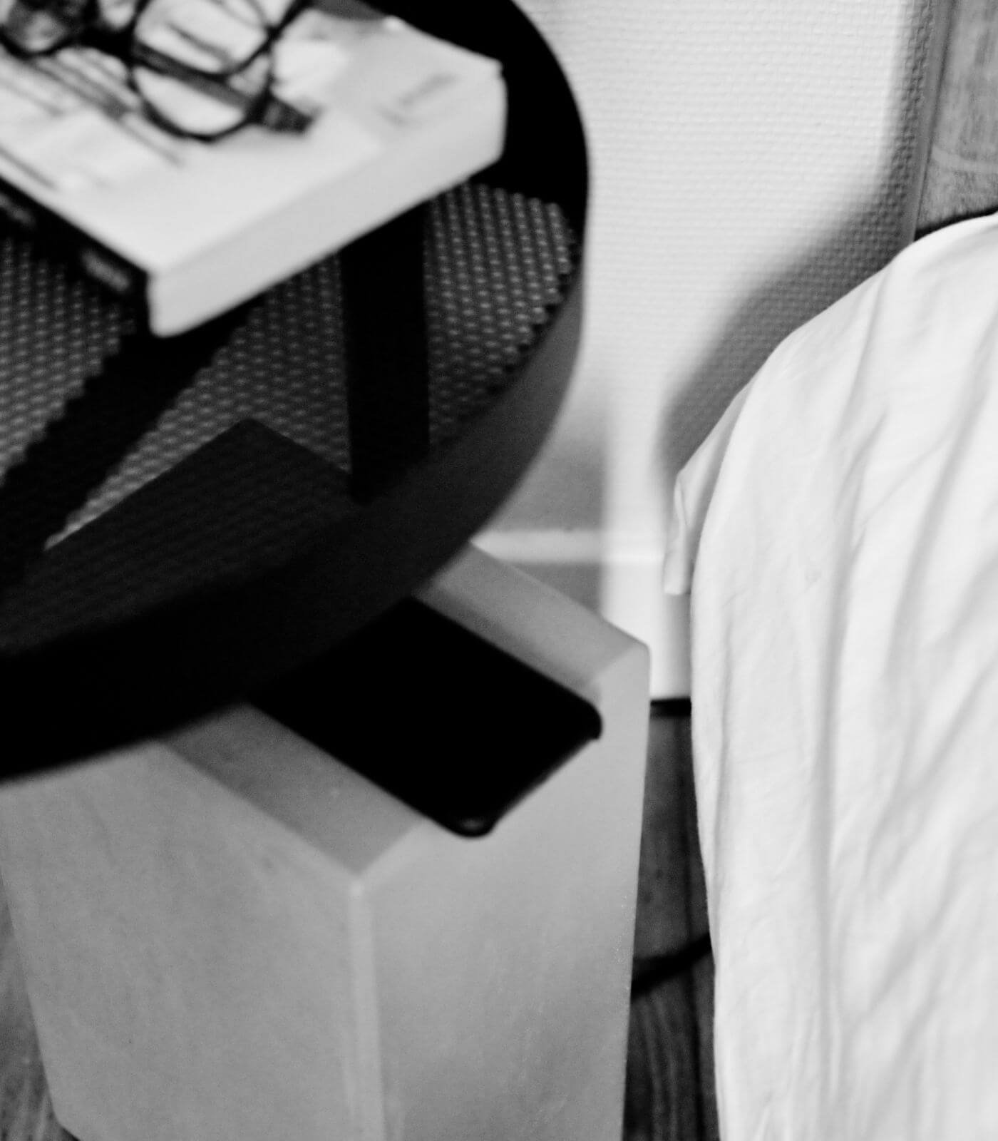 table d'appoint twist - lyon béton 26 table d'appoint twist - lyon béton – image 26