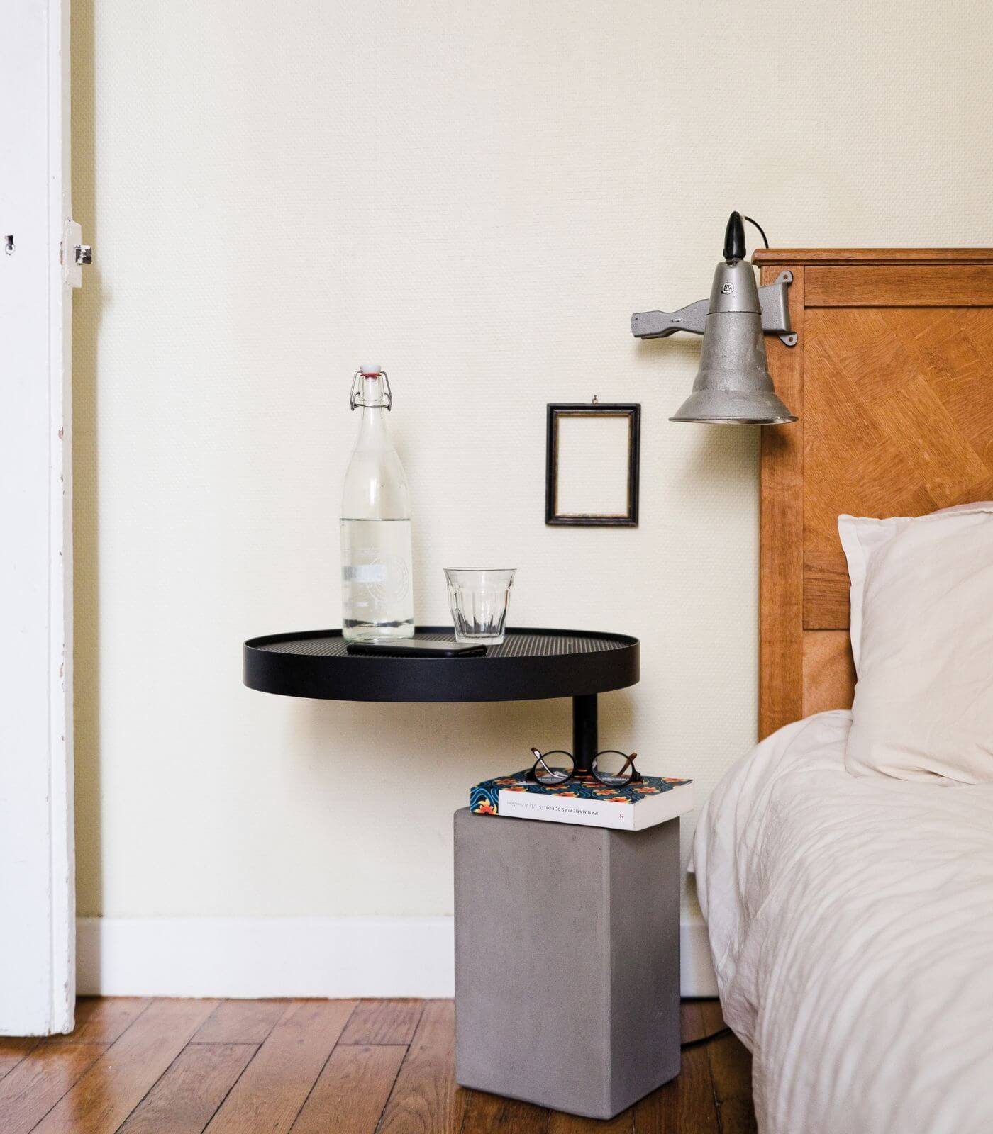 table d'appoint twist - lyon béton 23 table d'appoint twist - lyon béton – image 23